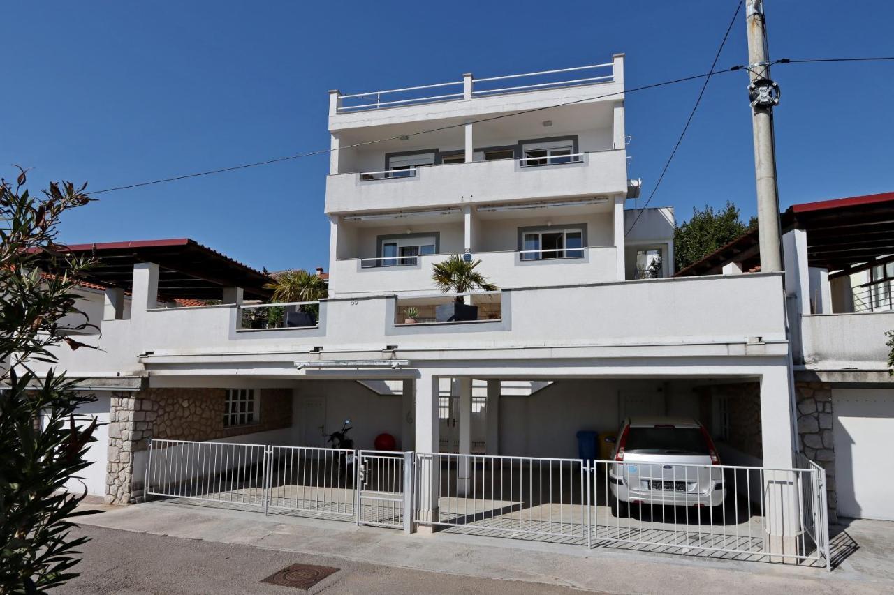 Apartments With A Parking Space Crikvenica - 12592 外观 照片