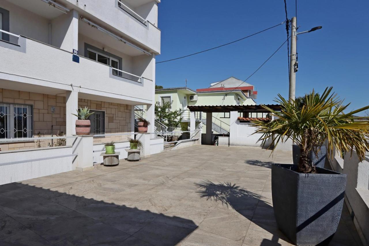 Apartments With A Parking Space Crikvenica - 12592 外观 照片