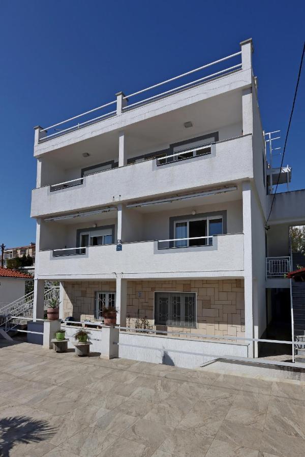 Apartments With A Parking Space Crikvenica - 12592 外观 照片