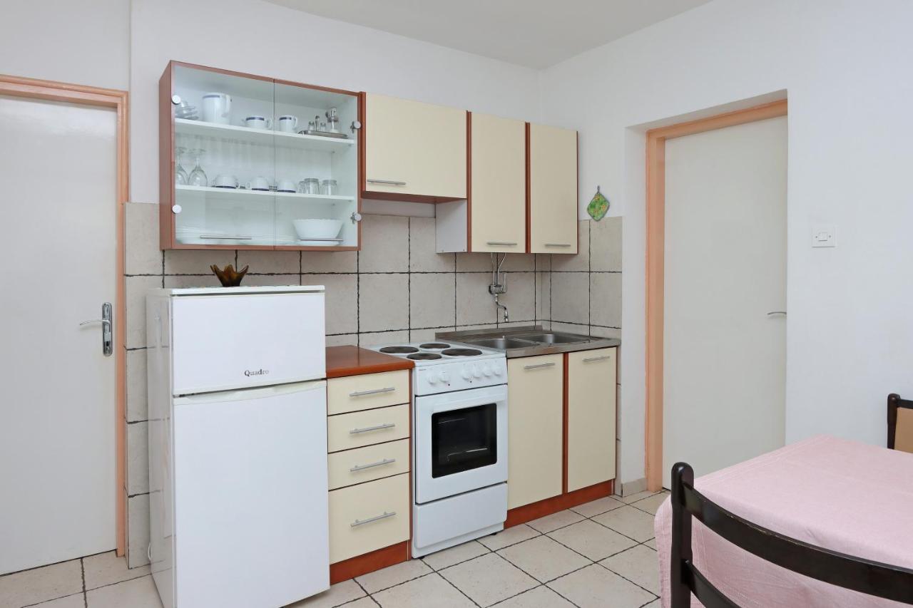 Apartments With A Parking Space Crikvenica - 12592 外观 照片